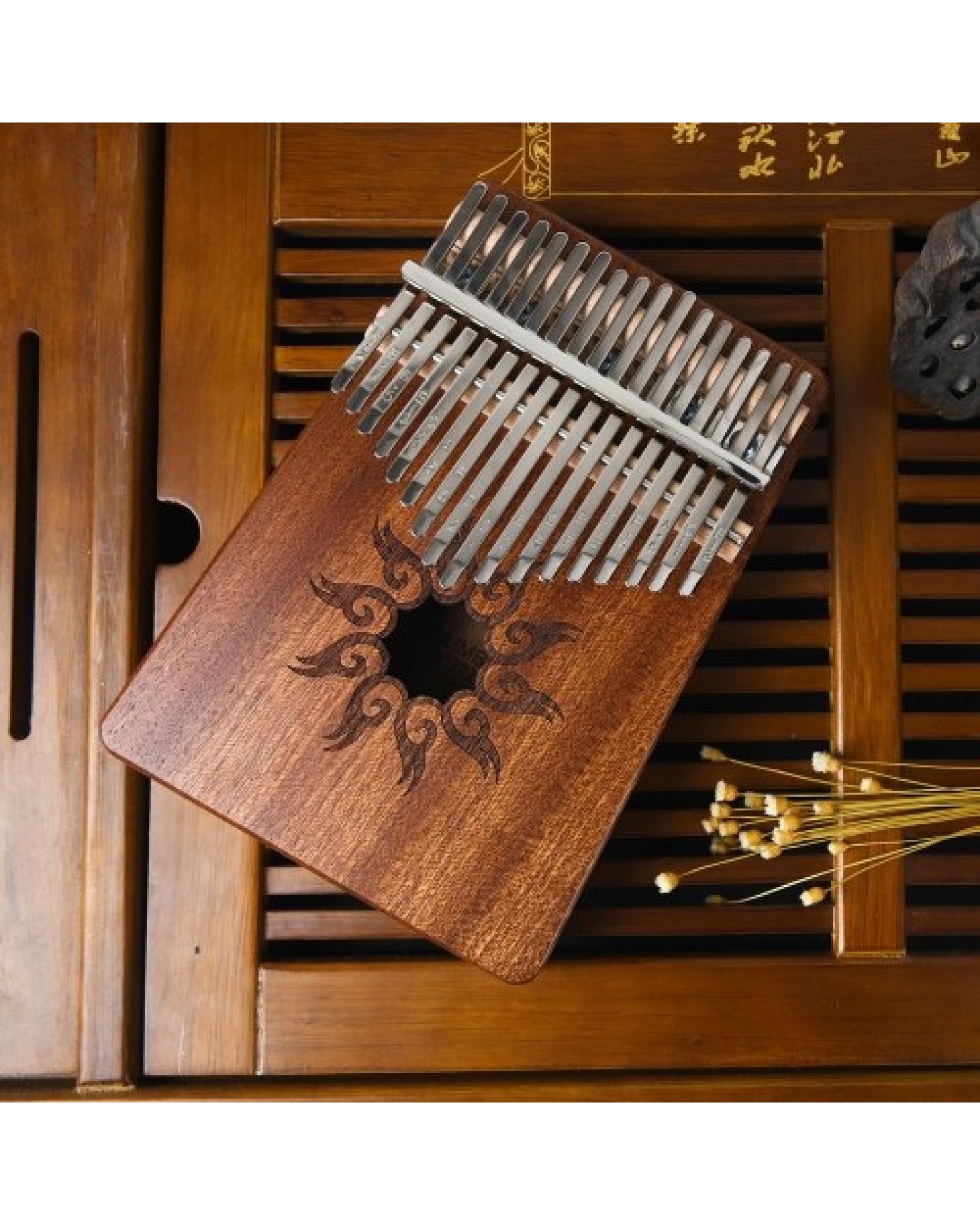 17-Tone Thumb Piano Flame Pattern Pine Wood Musical Instrument with Learning Book Tune Hammer