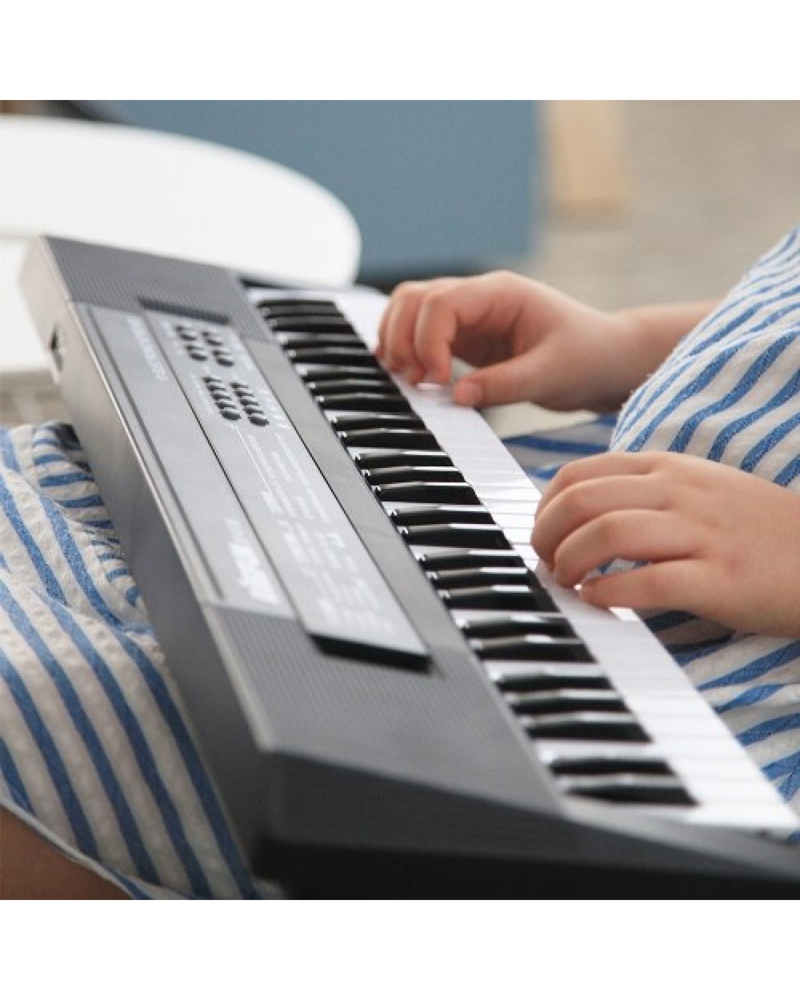 61 Keys Digital Music Electronic Keyboard Kids Multifunctional Electric Piano for Piano Student with Microphone Function Musical