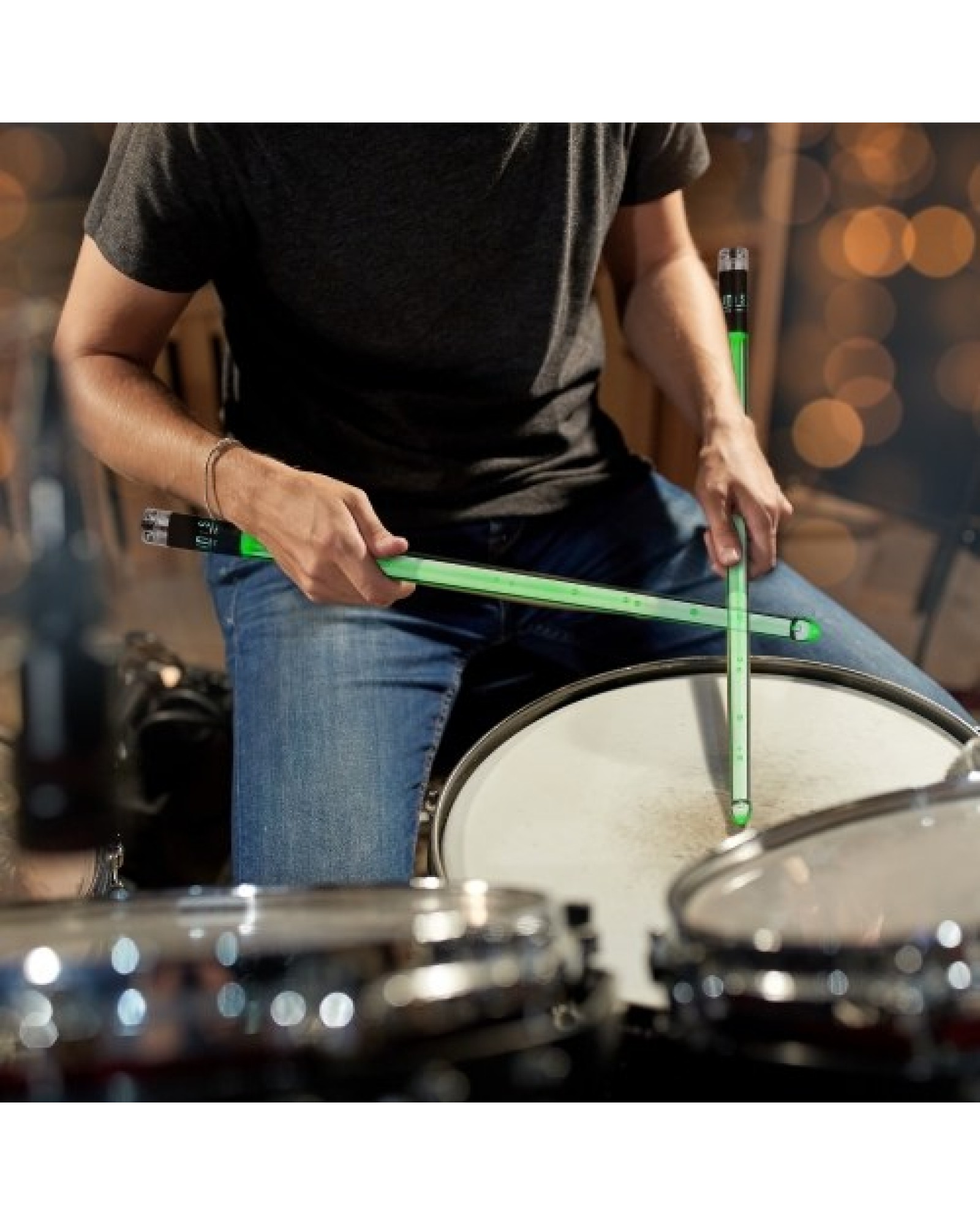 A Pair of Glow Drumsticks 15-Colors Light Drumstick Light Up Drumsticks Jazz Drumstick Drum Accessories